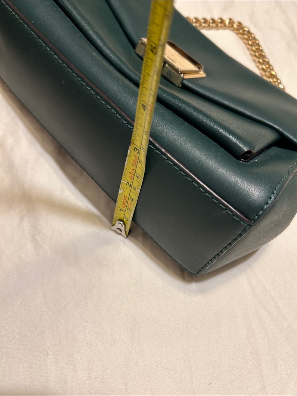 Michael Kors Emerald Green Leather Shoulder Bag with Gold Chain - Picture 10 of 14